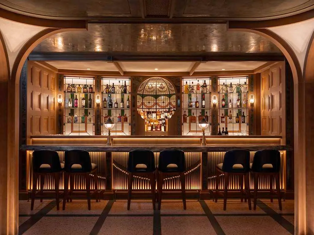 Mondrian Hong Kong Hotel